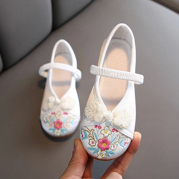 履 かわいい フラットシューズ ぺたんこ 刺繍 和装 花柄 七五三 和柄の靴 子供靴 楽ちん 草履 草履 七五三 女の子 キッズ 赤 靴