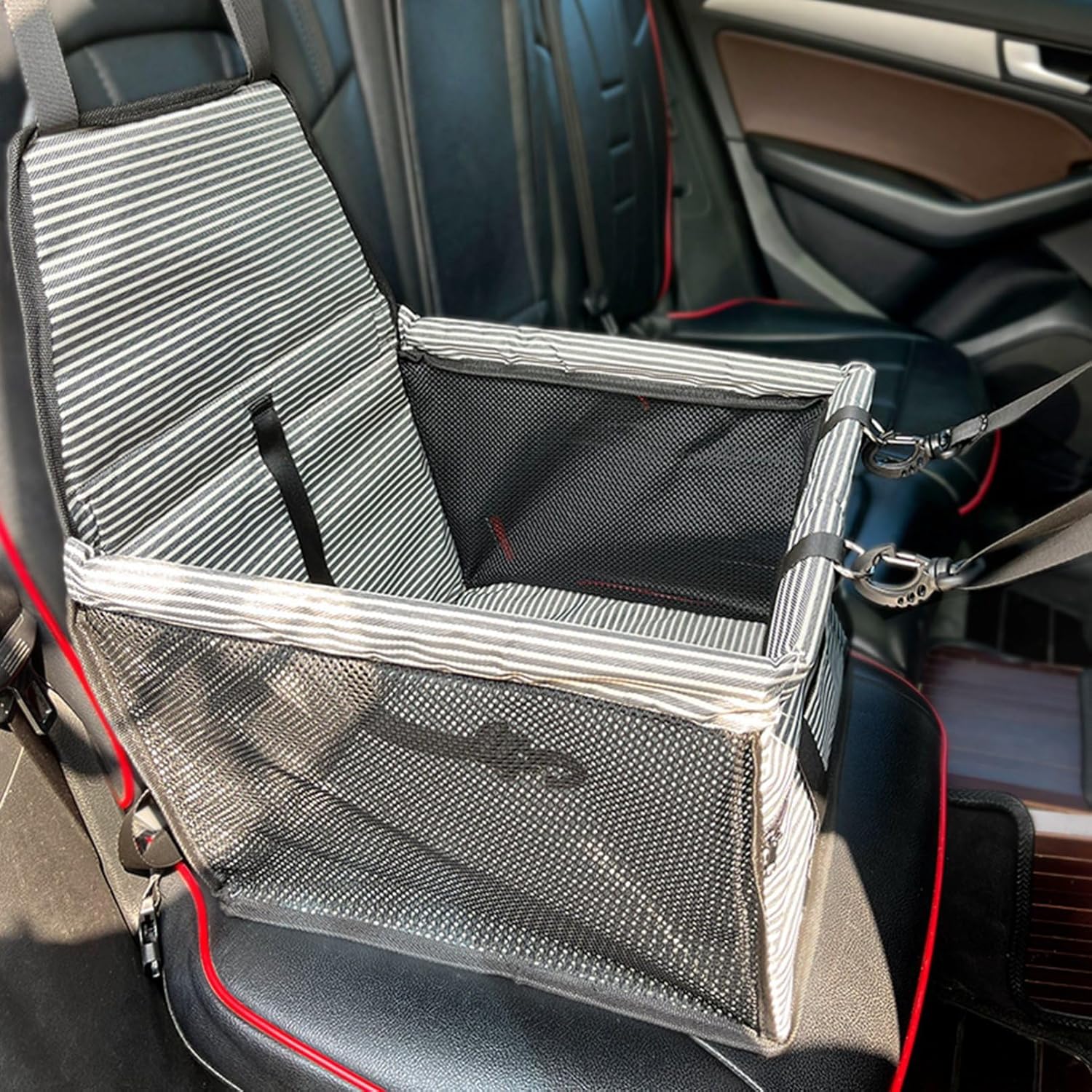犬 車 シート ペット用ドライブシート 汎用版 助手席用 中型 小型 犬用 メッシュ 滑り止め 耐摩耗 犬セーフ リード付き 長さ調整