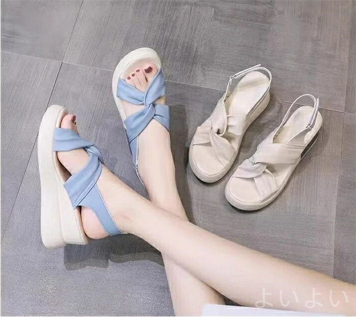 【送料無料】送料無料 ファッション 人気 おしゃれ 仕事 通勤用 歩きやすい 靴 レディース ベルトサンダル ストラップ 厚底 美脚