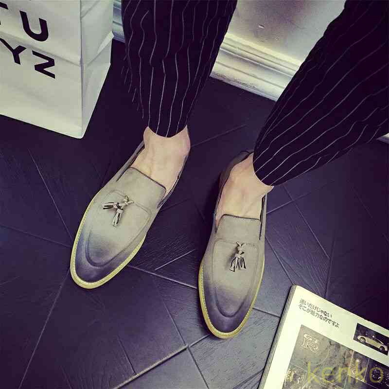 【送料無料】ローファー メンズ 秋 モカシン 冬 シューズ 靴 スリッポン おしゃれ 大人 黒 スニーカー ビジネス スエード 夏 革靴 軽量 コスパ 春 革 バレエシューズ コーデ レザー 厚底 ロー?