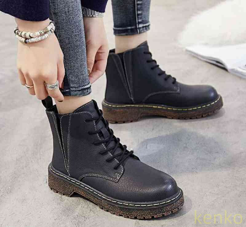 【送料無料】ブーツ レディース ヒール 防寒 きれいめ 秋 ローヒール 革 春 兼用 フロント 撥水 軽量 夏 おしゃれ 軽い レザー ウォーキング 冬 防水 4E 歩きやすい ミドル スニーカー ミドル?