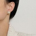 【送料無料】耳元を女性らしく演出するキャッツアイストーンイヤリング 大人 シンプル 華やか カジュアル トレンド フェミニン 可愛い