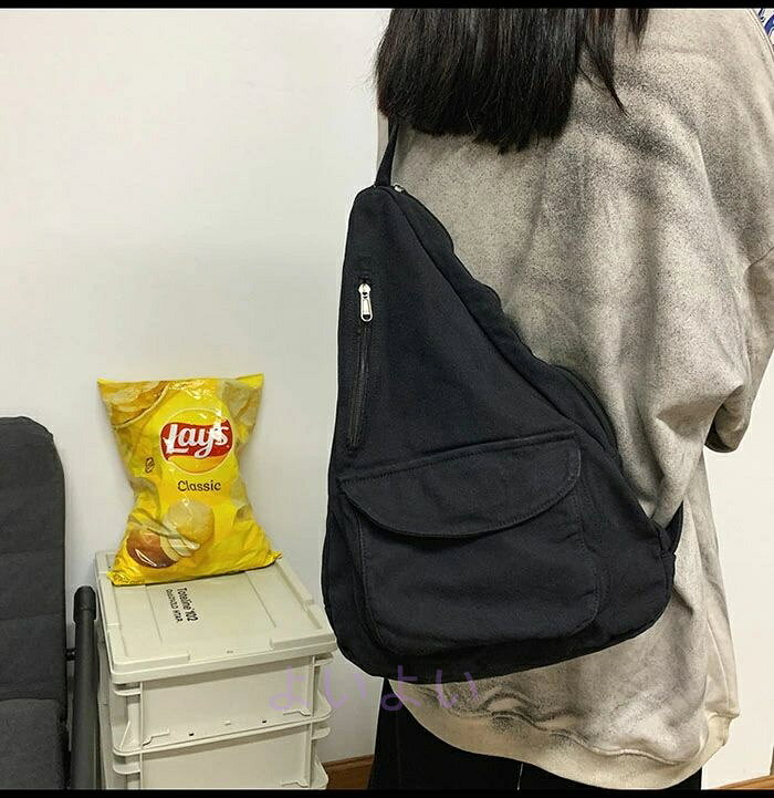 ボディバッグ レディース メンズ 大容量 きれいめ ショルダーバッグ 斜め掛け 軽量 キャンバス スポーティー 太ベルト ドロップ型カ ショルダーバッグ 大きめ カジュアル おしゃれ バッグ 軽量 軽い 機能 旅行 出張 アウトドア 20代 30代 40代 通勤通学 yoiyoi4141-10053121 よいよい サンプル画像2