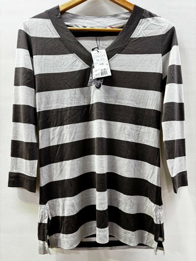 s25t-0394y【中古】【未使用】BURBERRY LONDON バーバリー ロンドン トップス カットソー 七分丈 ボーダー レディース【9800円以上で沖縄・離島などの一部地域も送料無料での発送となります。】