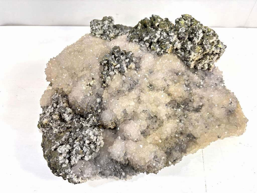 s25t-0947y【中古】水晶　水晶クラスター　パラサイト共生クラスター　パラサイト　共生　クラス ...