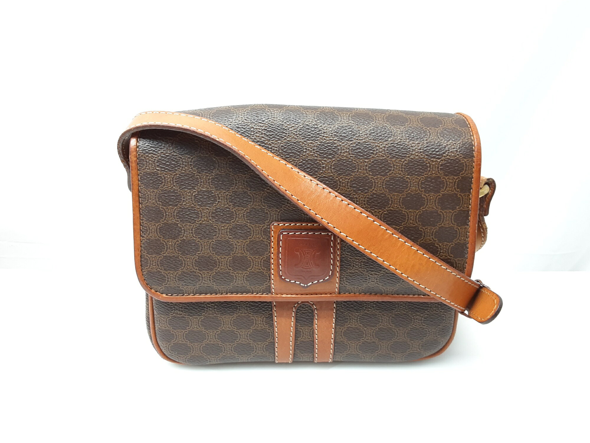樂天商城 - 26k-069h【中古】CELINE セリーヌ マカダム柄 ショルダーバッグ【9800円以上で沖縄・離島などの一部地域も送料無料での発送となります。】
