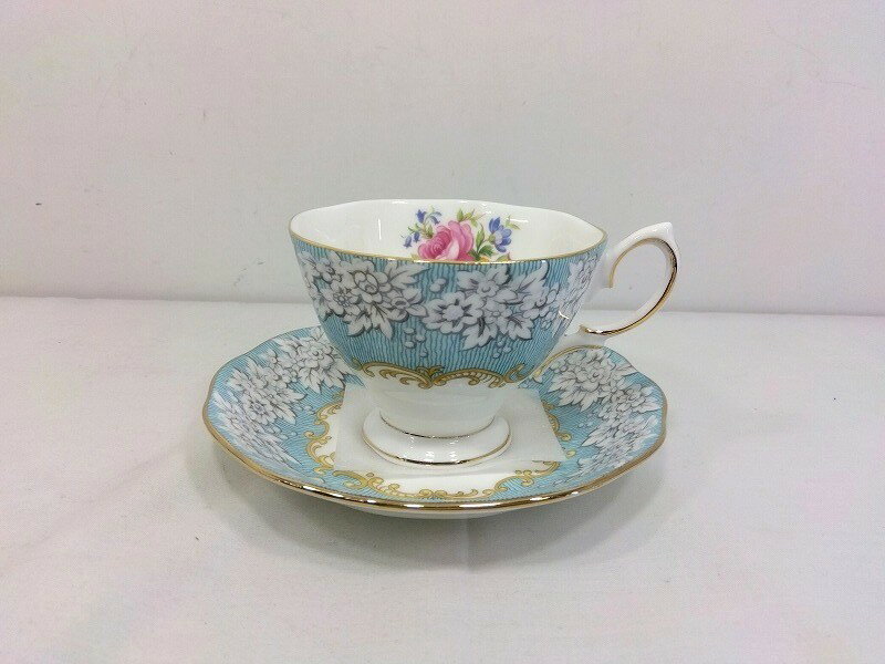 Rakuten - 26g-542k【中古】ROYAL ALBERT ロイヤルアルバート　Enchantment エンチャントメント　カップ&ソーサー　1客　箱なし【9800円以上で沖縄・離島も送料無料】