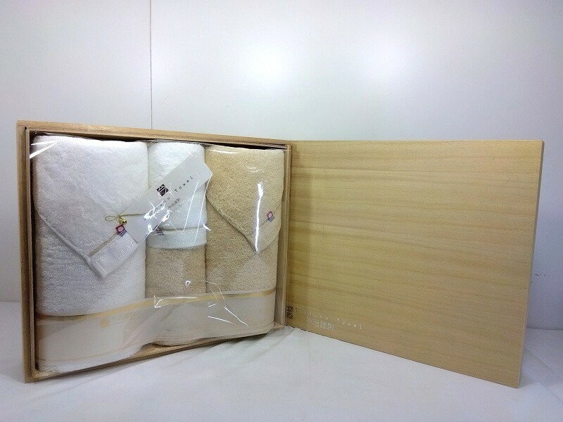 Rakuten - 26g-633k【中古】今治謹製　タオルセット　バスタオル×2枚　フェイスタオル×2枚　ギフト　SH2410【9800円以上で沖縄・離島も送料無料】