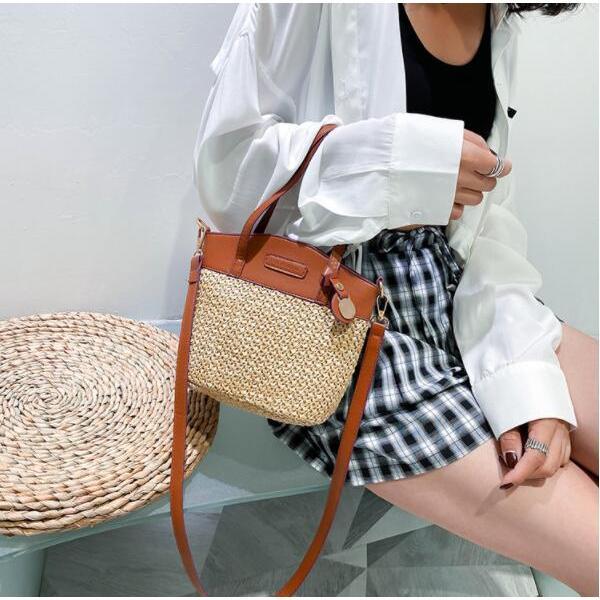 ショルダーバッグ レディース 軽い 40代 かごバッグ ショルダー 斜めがけバッグ ミニ 夏バッグ 手編み ..