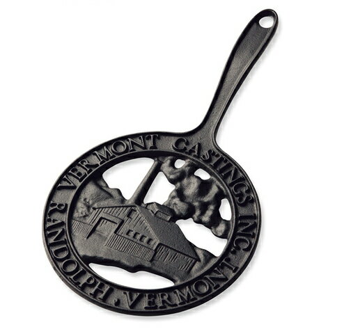 トリベット 鍋敷き Vermont Castings バーモントキャスティングス 0094 薪ストーブ 暖炉 鉄製 ラウンド 丸型 円 アイアン 取って付き あす楽