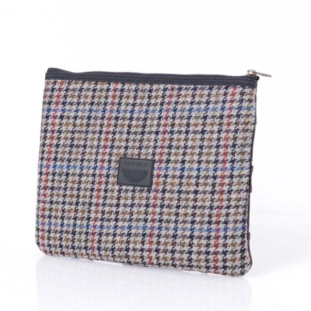 Hmobilebrown 宇都宮 キャリーネスト Carrynest タブレットモバイルケース ハリス ツイード レザー ブラウン メンズ秋冬 正規取扱 正規取扱 インポート バルマン 10 800円以上購入で送料無料 ヨコアンティ キャリーネスト タブレットモバイルケース