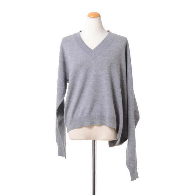 メゾン マルジェラ (Maison Margiela) ショート丈Vネック変形セーター ウールカシミア ライトグレーs51ha0936850m 2019AW レディース秋冬新作 送料無料 正規取扱