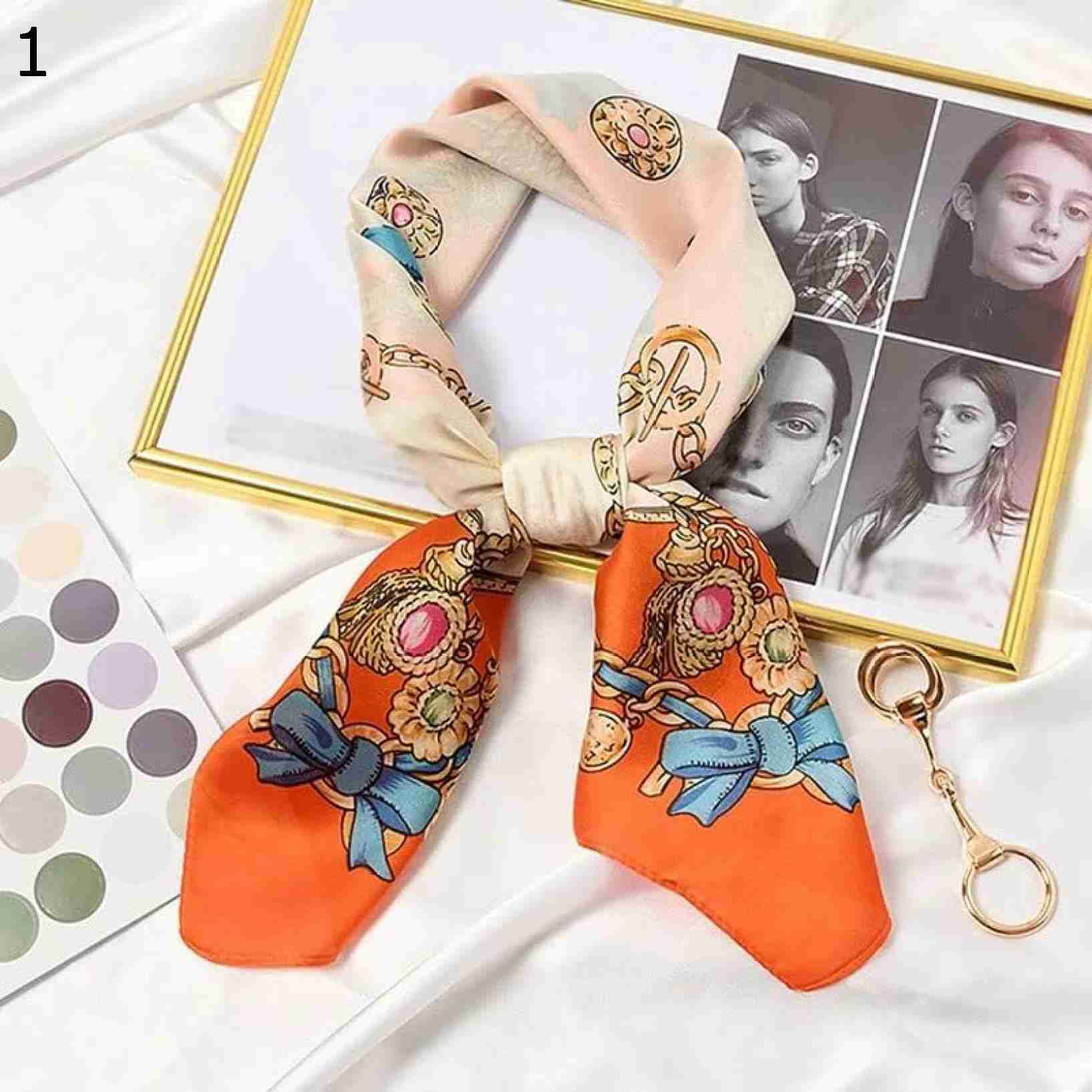 【20%OFFクーポン〜】かわいい漫画の春の女性のスカーフ、プリントコミックラップヘアリボン多彩な秋ス..