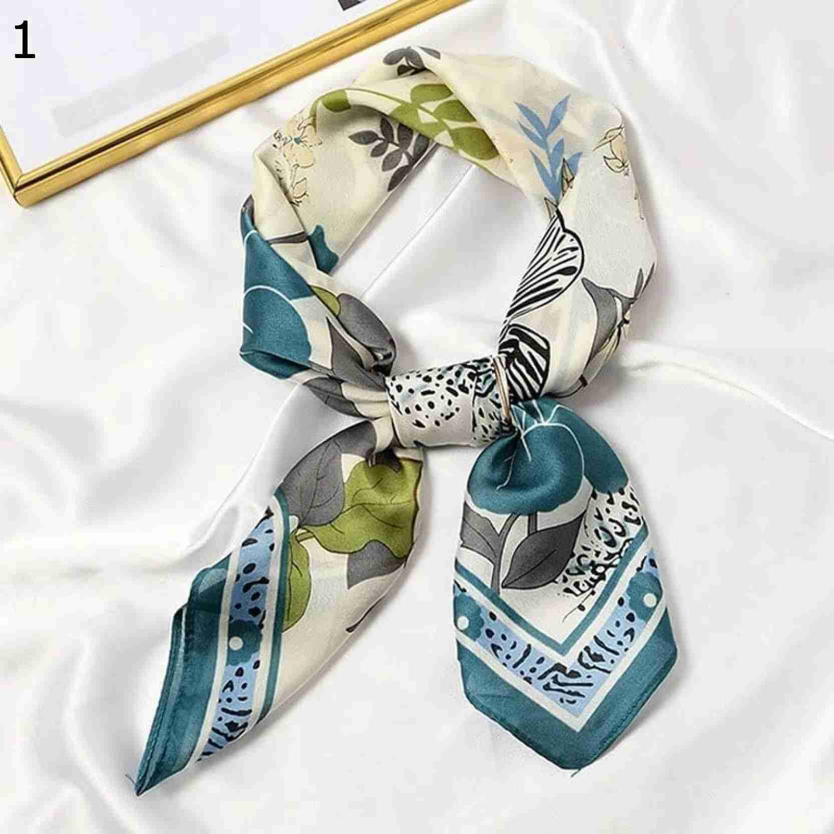 【20%OFFクーポン〜】かわいい漫画の春の女性のスカーフ、プリントコミックラップヘアリボン多彩な秋ス..