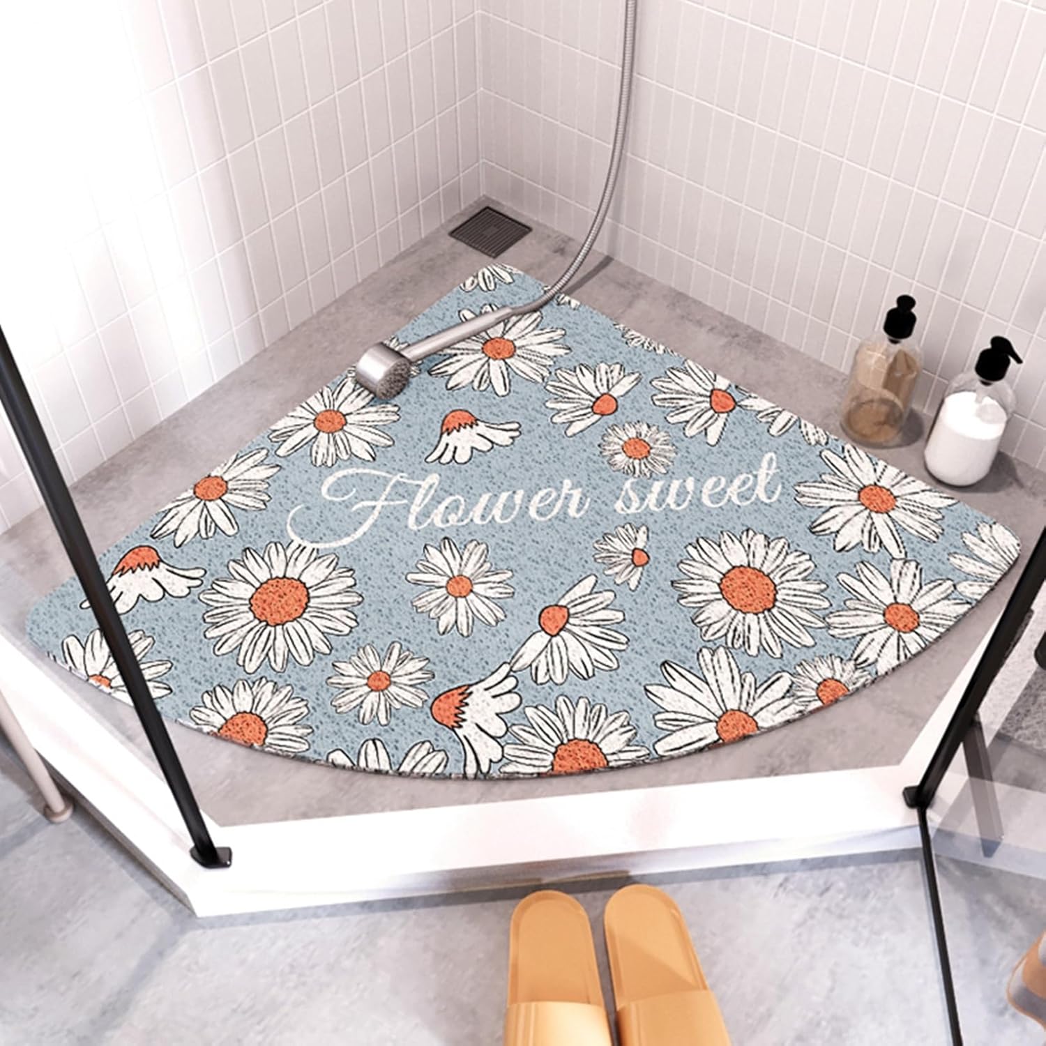 【20%OFFクーポン】三角浴室マット バスマット 花柄 ラグ 動物柄 洗えるラグ バス用品 お風呂用品 PVC ..