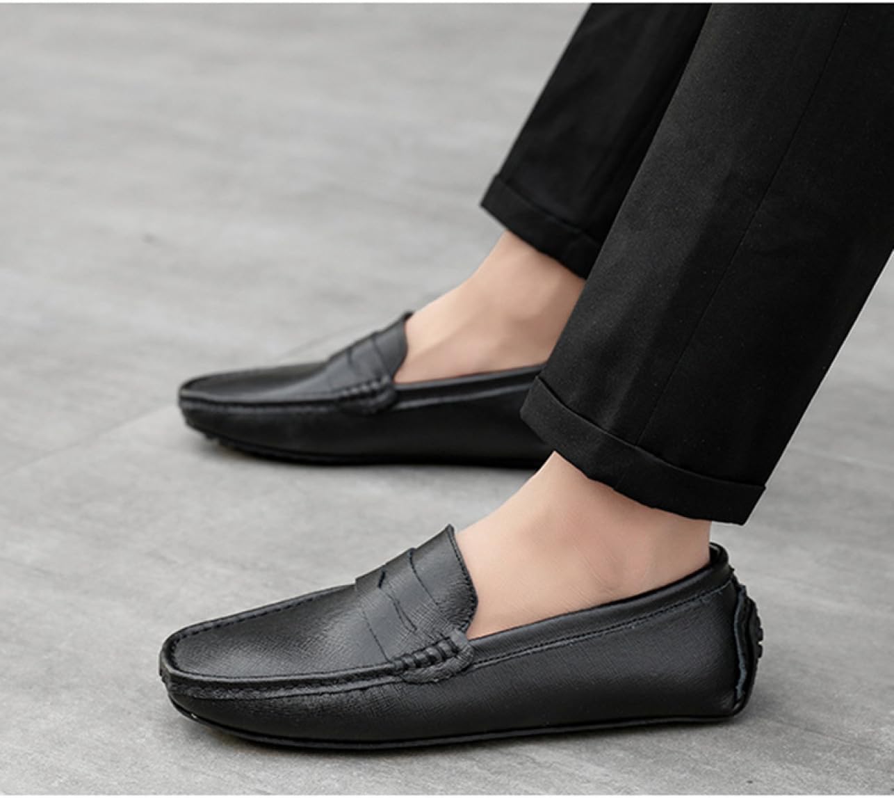 【20%OFFクーポン】ドライビングシューズ メンズ スリッポン ローファー 大人 シューズ カジュアルシューズ スニーカー モカシン ドレスシューズ ビンテージ ヴィンテージ 防滑 軽量 靴 メンズシューズ 冬トレンド ビ