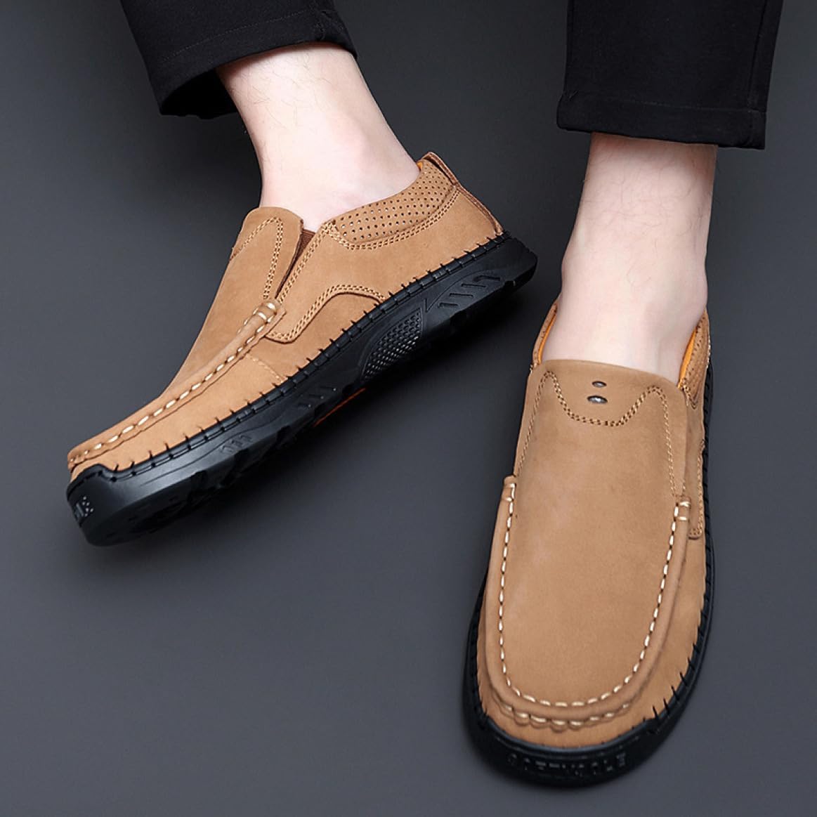 【20%OFFクーポン】ドライビングシューズ ローファー メンズ スリッポン デッキシューズ モカシン 手作り 紳士靴 防滑 通気 軽量 通気性 スリップオン ビジネス シューズ アウトドア カジュアルシューズ 運転 自転車