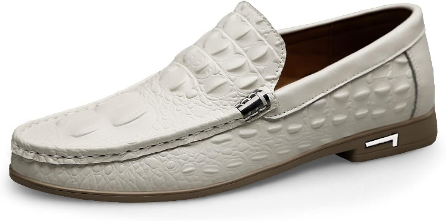 【20%OFFクーポン】ドライビングシューズ メンズ ローファー スリッポン ワニ柄 モカシン ビジネスシューズ 紳士靴 転靴 カジュアルシューズ 防滑 軽量 小さいサイズ ファッション おしゃれ 春夏 秋冬 柔らかい 走れ