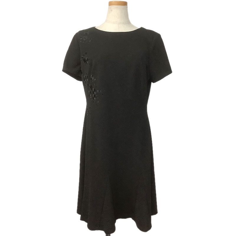 Ralph Lauren ラルフローレン ワンピース ポリエステル エラスタン ブラック #8 花 刺繍 フレア ひざ丈..