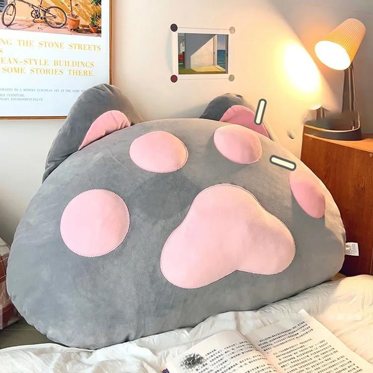 ふわふわ もこもこ 肉球クッション 猫 ベッドの上 クッション 座椅子 大きい 可愛い 抱き枕 背あて あったか 読書枕 腰枕 テレビ枕 在宅 女の子 レディース ふんわり 快眠 動物 ねこ ぬいぐるみ 癒し おしゃれ クリスマス プレゼント [3]