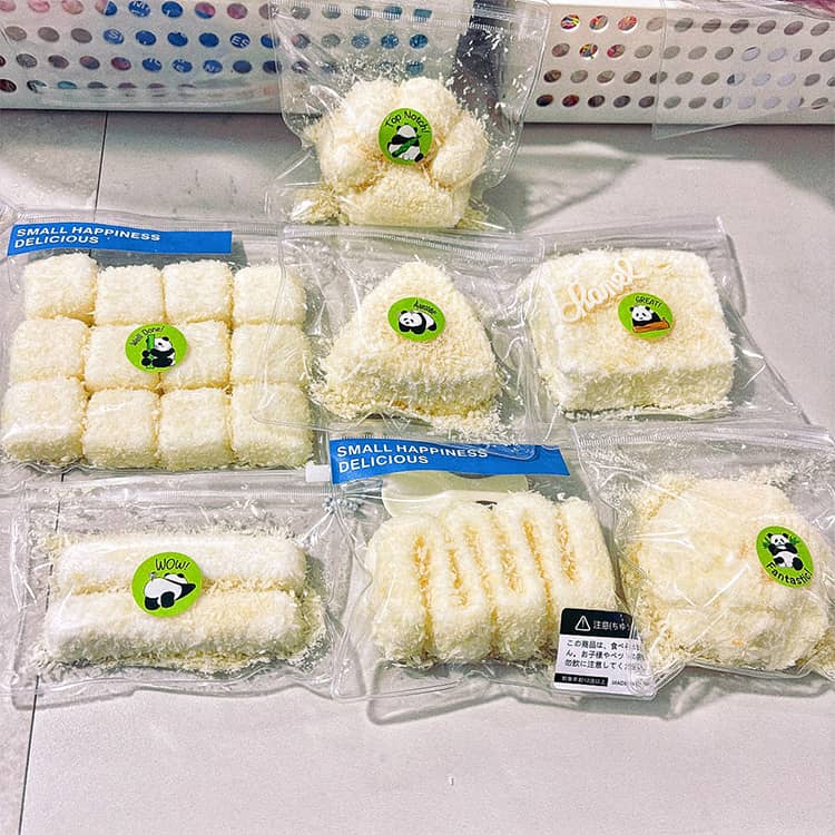 スクイーズ パン型 ケーキ おもちゃ 肉球 ネコ ねこ 低反発 おもちゃ かわいい 握...
