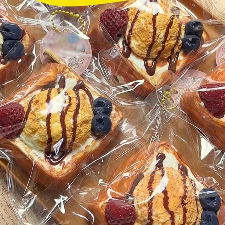 スクイーズ スクイーズケーキおもちゃ パン型 食べ物スクイーズ 握って遊ぶ パ そっくり パン ケーキ スイーツ スクイーズ玩具 ストレス解消 グッズ 玩具 リアル やわらかい 極上のふわふわパン インテリア スクイーズ パン屋さん yorozuyahonntenn-10024283 ヨロズヤホンテン サンプル画像3