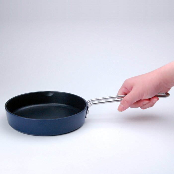 【IH対応・ガス火OK】◇栗原はるみ　IH対応パンケーキ16cm（ネイビー）【HCXX1104-4...