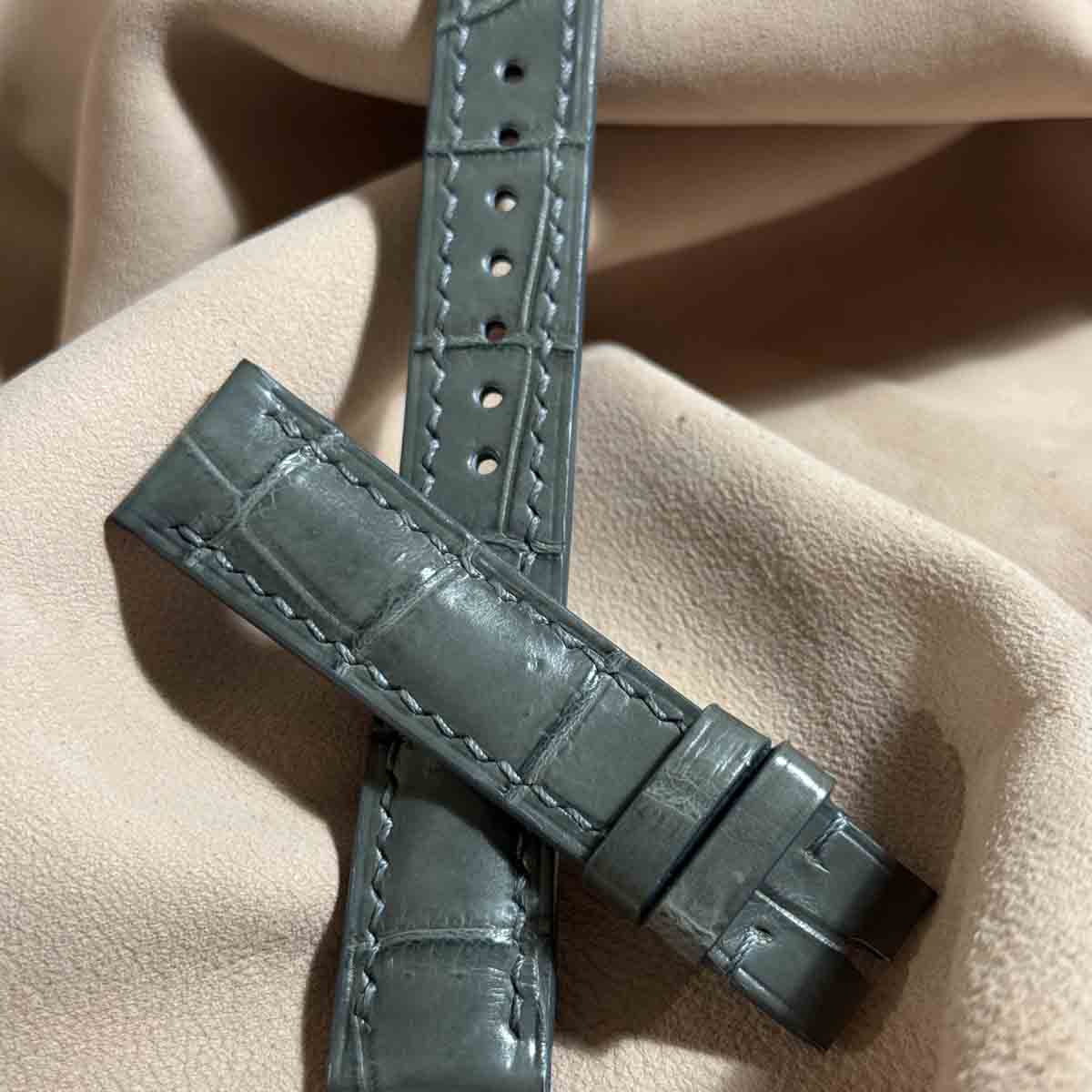 cro-1789 クロコダイル レザー 腕時計 ベルト グレー (ラグ幅18 mm - バックル幅16 mm)