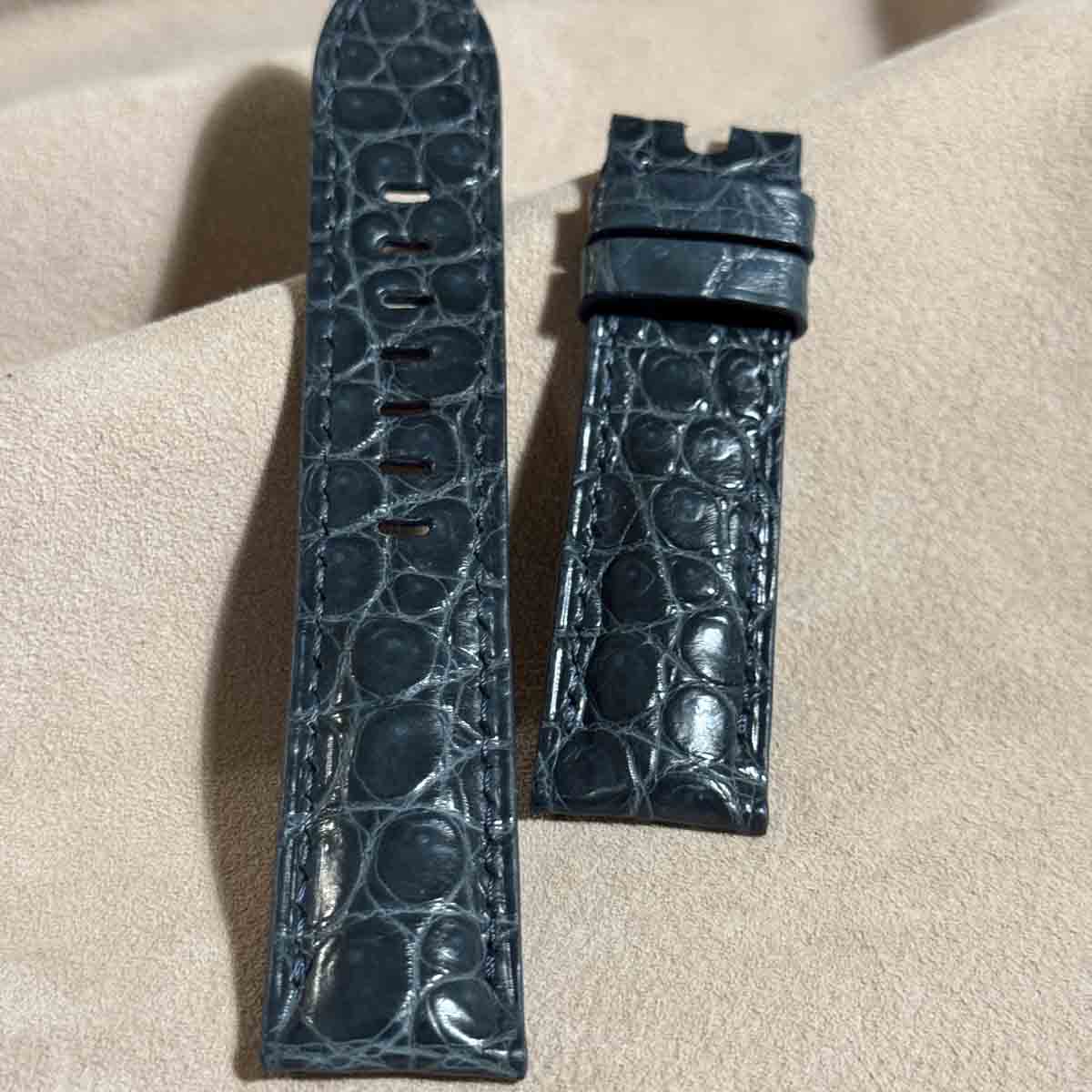 cro-1826 クロコダイル レザー 腕時計 ベルト ブルーグレー (ラグ幅22 mm - バックル幅20 mm)