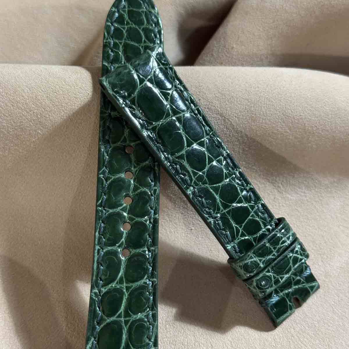 cro-1845 クロコダイル レザー 腕時計 ベルト グリーン（グロス仕上げ） (ラグ幅19 mm - バックル幅16 mm)