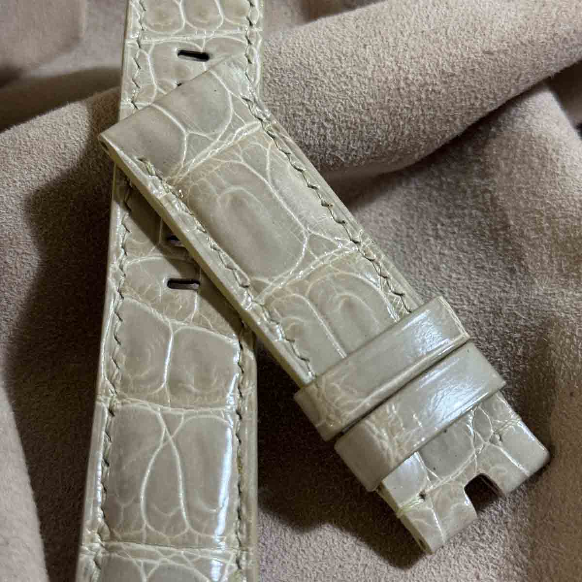 cro-1926 クロコダイル レザー 腕時計 ベルト ベージュ（グロス仕上げ） (ラグ幅24 mm - バックル幅22 mm)