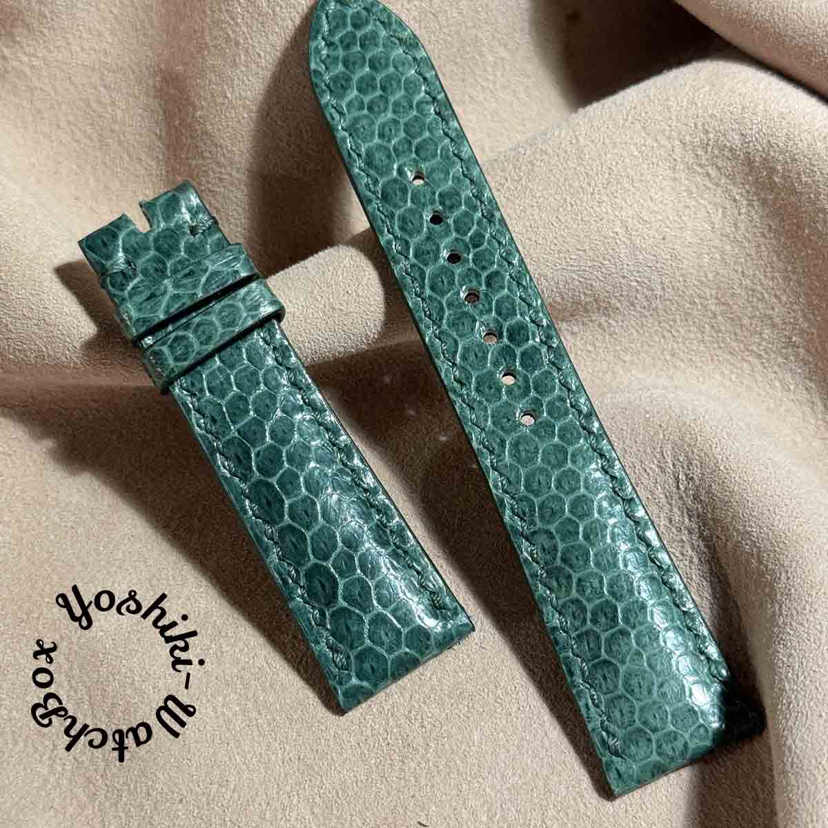 sna-121 シースネイク（ウミヘビ） レザー 腕時計 ベルト グリーン (ラグ幅21 mm - バックル幅18 mm)