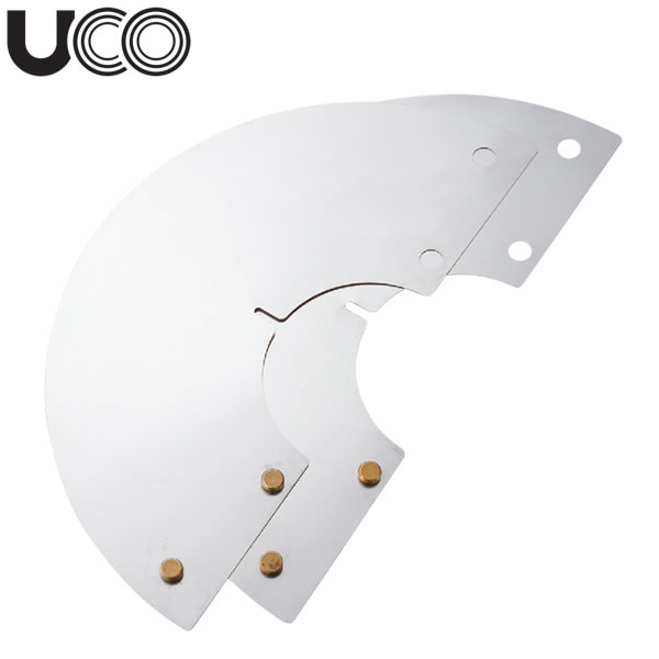 光を下方向へ拡散させる傘型の反射板。 2枚に分割して収納できます。 キャンドル、ミニランタンに対応。 【サイズ】 &nbsp;25.2 x 7.7cm 【重量】 &nbsp;28g 【材質】 &nbsp;ステンレス 【生産国】 &nbsp;Made in China 【関連商品】 対応 ランタンキャンドルランタン 対応 ランタン ブラス(真鍮)製 タイプキャンドルランタン (ブラス) 対応 ランタン リフレクター、専用ケース付属 タイプキャンドルランタンキット2.0 対応 ランタン ミニ タイプミニキャンドルランタンキット2.0 【ユーコ　UCO】【反射板　リフレクター　キャンドルランタン】【20SS】 メーカー希望小売価格はメーカーサイトに基づいて掲載しています。 ※商品内容につきましては、メーカーから予告なく変更される場合がございます。　