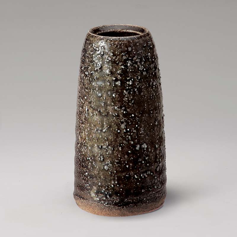 【春のお彼岸セールポイント10倍】信楽焼 岩肌細花入 和 和風 陶土 小物 収納 玄関 ギフト プレゼント 伝統 伝統工芸 花入れ おしゃれ 新築祝い インテリア 置物 贈り物 花瓶 開店祝い お祝い 日本 花たて 花びん 花器 やきもの 花瓶 花器 陶器 日本製 国産 モダン 工芸品