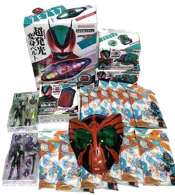 【送料無料】【大特価】仮面ライダーゼッツ＋オーズ+ガッチャード　19点セット【離島発送不可】