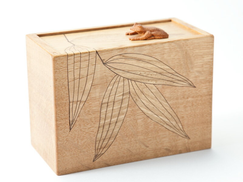 ビックリ箱（かえるとへび）【送料無料】＜木工品＞＜手づくり＞