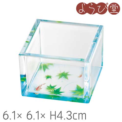 ●サイズ：約6.1×6.1×高さ4.3m / 内寸約5.1x5.1xH4cm●容量：満約100ml ●素材：メタクリル樹脂 ●耐熱温度：-20℃～80℃ ●製造：日本製 ※除菌用アルコール（エタノール製剤）、アルコール度数の高いお酒（30度以上）のご使用はお止めください。ひび割れが発生する恐れがあります。 ※食器洗浄機・食器乾燥機・電子レンジ等のご使用は出来ません。 ※使用前、使用後は湯または水で洗って柔らかい布で拭き取るようにしてください。 ※変形または変色の恐れがありますので直射日光は避けて保存してください。 ※たわしまたは磨き粉は使用しないでください。 ※火気のそばに置かないでください。