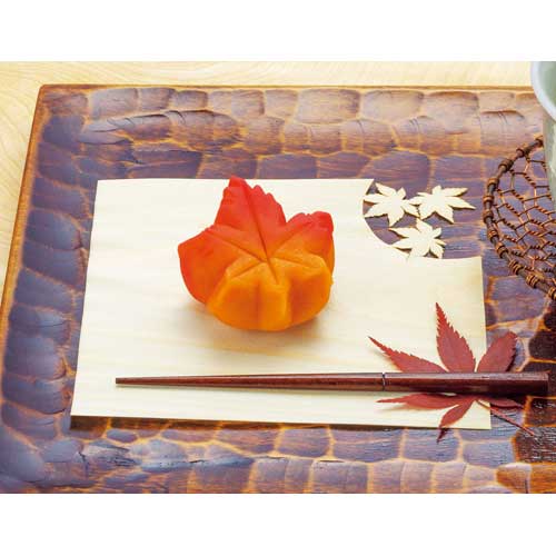 【在庫限り】4寸 透かし経木懐敷 椿（11月～2月）50枚入 12x12cm