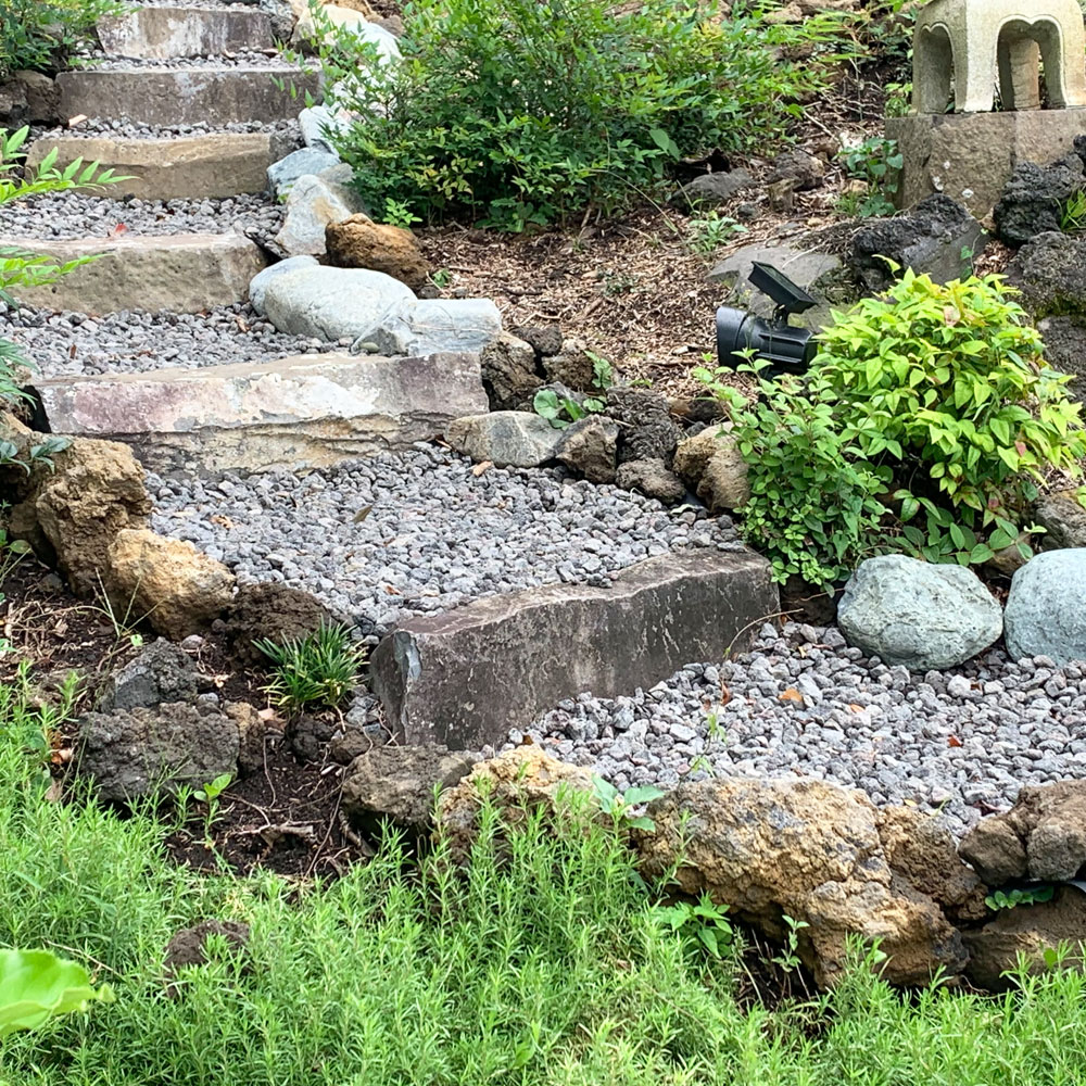 砂利 大量 庭 化粧砂利 庭石 石 天然石 石材 富士山大沢砂利 10〜20mm 100kg (20kg×5袋) 和風 庭園 錆砂利 花崗岩 錆 日本庭園 坪庭 枯山水 園芸 敷砂利 敷き砂利 砕石 国産 滋賀県