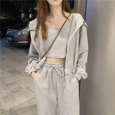 セットアップ 3点セット スウェット トップス ストレートパンツ パーカー 送料無料 個性的 キャミソール ハイウエスト グレー S M L 大人可愛い シンプル カジュアル ラフ おしゃれ 無地 春 夏 秋 冬 オールシーズン 普段使い 着回し（楽天・Vision7）