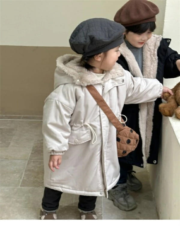 モッズコート キッズ　ロング　キッズ アウター　ボアジャケット 女の子 男の子 モッズ ボアコート 子供服 コート 厚手コート 子供用 ジュニア コート 秋冬 ロングコート キッズ 子供用 ジャケット 裏起毛 子供 ジャケット　裏ボア 秋冬 防寒服　暖かい