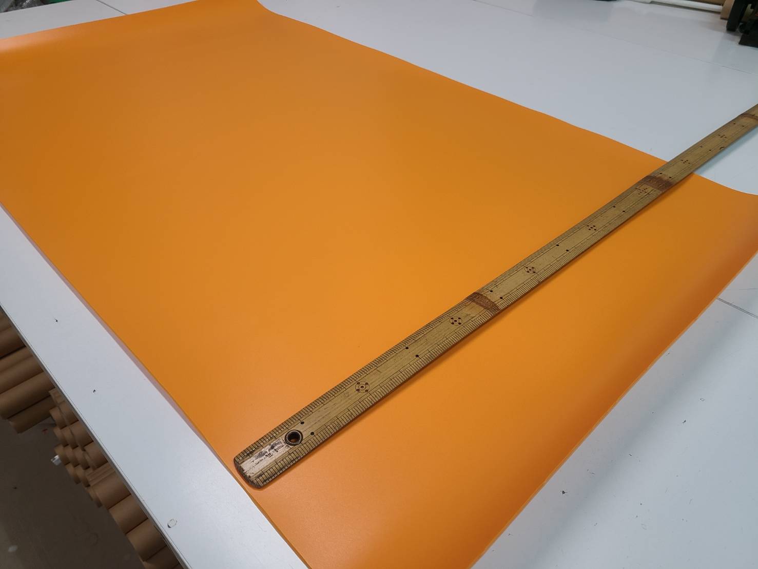 【アウトレット】スーパーユーラッシュ　3.0mm　55cm×100cm　緩衝材　衝撃吸収材　新感覚ウレタン素材