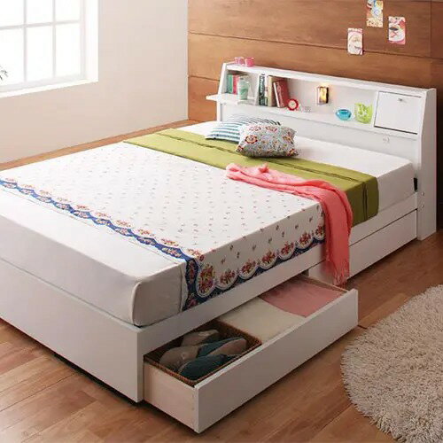 お客様の注目キーワードはこちら！[ベッド シングル] 幅101cm 収納付き 照明付き 棚付き コンセント付き 引き出し付き 日本国産 低ホルムアルデヒド特徴的なヘッドボードの収納付きベッドは多彩な使用方法があって、毎日が楽しくなります。ヘ...