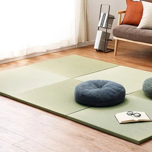 10帖用（352 cm×440 cm） - い草 ラグ 幅82cm 長さ82cm 滑り止め加工 裏面不織布 防臭 遮音効果 湿度調整 空気浄化作用 モダン コンパクト 軽量 同色6枚セット ナチュラル