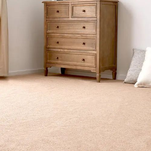 カーペット 幅352cm 長さ352cm 裏面不織布 抗菌 防臭 日本国産 床暖房対応 ホットカーペット対応 フリーカット 江戸間8帖 ベージュ