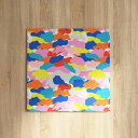 カラフルでアクセントになるファブリックパネル カモフラージュ柄の壁掛けアート(3)