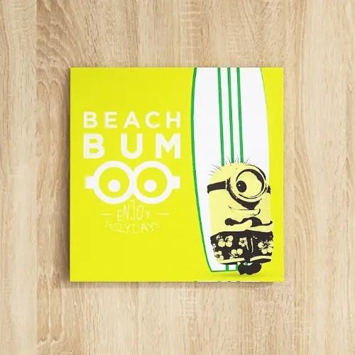 乐天商城 - [30×30]いたずらっ子な笑みを浮かべる ミニオンのウォールデコ