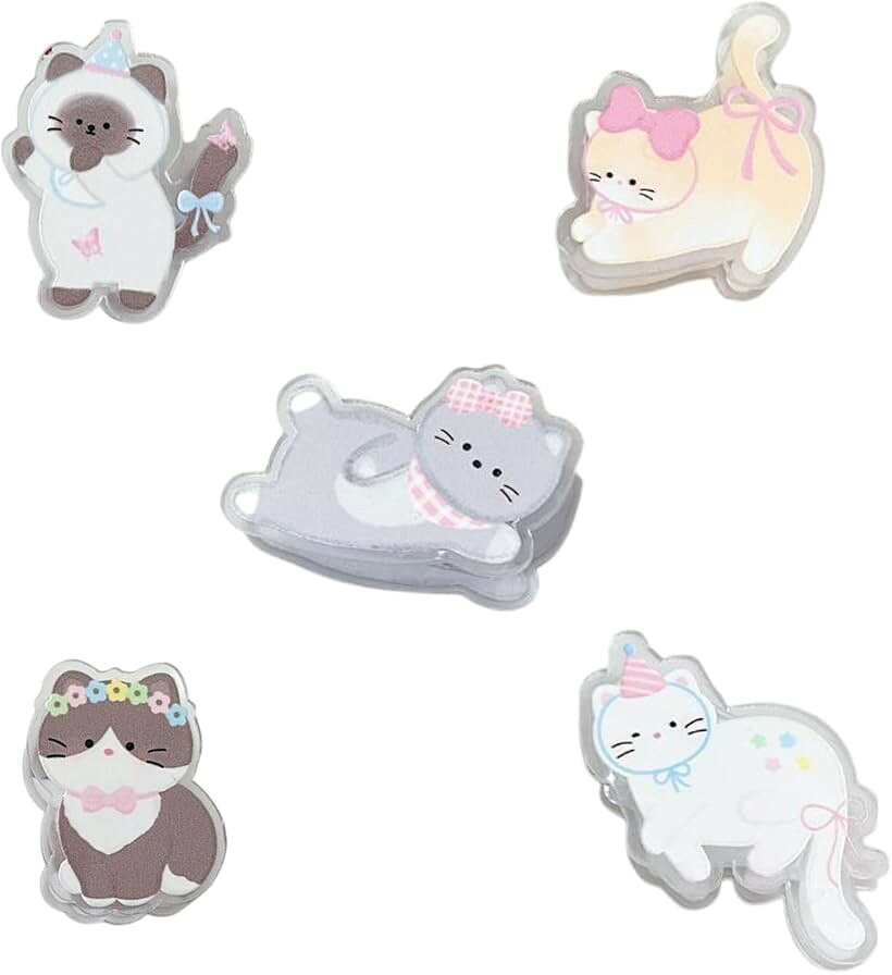 バリエーションコード : 2bk5nhp5rd商品コード2bk5lvcsfp商品名猫 クリップ 可愛い アクリルクリップ かわいい 猫グッズ ねこ雑貨 ステーショナリー デスク周り オフィス 学校用ブランドG-tiamoカラー5個セット「癒やしの猫モチーフ」 表情豊かな猫たちがデザインされた、見ているだけで癒やされる可愛いクリップです。「たっぷり5個セット」 個性豊かな5種類の猫たちがセットになっているので、書類の整理や手帳のデコレーションに使い分けが楽しめます。「デスクを可愛く演出」 仕事や勉強中、ふと目に入る可愛い猫クリップが、デスク周りを明るくおしゃれな空間に変えてくれます。「実用性もバッチリ」 書類をまとめたり、メモを挟んだりと、日常のデスクワークで大活躍するアイテムです。「ギフトにも最適」 猫好きな方へのちょっとしたプレゼントや、お友達とシェアするのにも最適なステーショナリーギフトです。※ 他ネットショップでも併売しているため、ご注文後に在庫切れとなる場合があります。予めご了承ください。※ 品薄または希少等の理由により、参考価格よりも高い価格で販売されている場合があります。ご注文の際には必ず販売価格をご確認ください。※ 沖縄県、離島または一部地域の場合、別途送料の負担をお願いする場合があります。予めご了承ください。※ お使いのモニタにより写真の色が実際の商品の色と異なる場合や、イメージに差異が生じることがあります。予めご了承ください。※ 商品の詳細（カラー・数量・サイズ 等）については、ページ内の商品説明をご確認のうえ、ご注文ください。※ モバイル版・スマホ版ページでは、お使いの端末によっては一部の情報が表示されないことがあります。すべての記載情報をご確認するには、PC版ページをご覧ください。