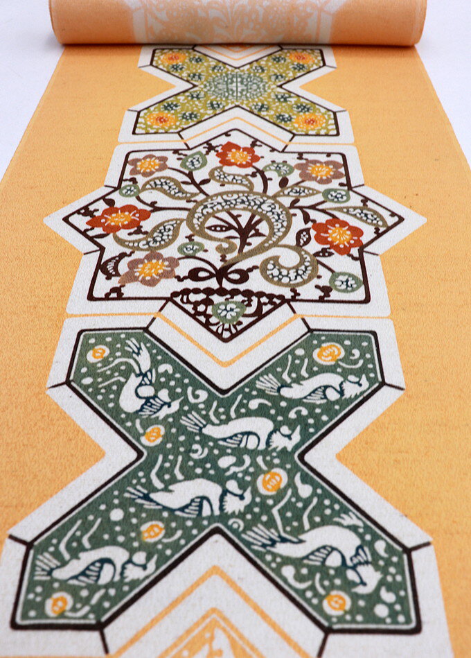 【栗山吉三郎 和染紅型】未仕立て【タッサーシルク】◆九寸名古屋帯【新品】淡香（うすこう）色系◆花鳥風月 洒落帯