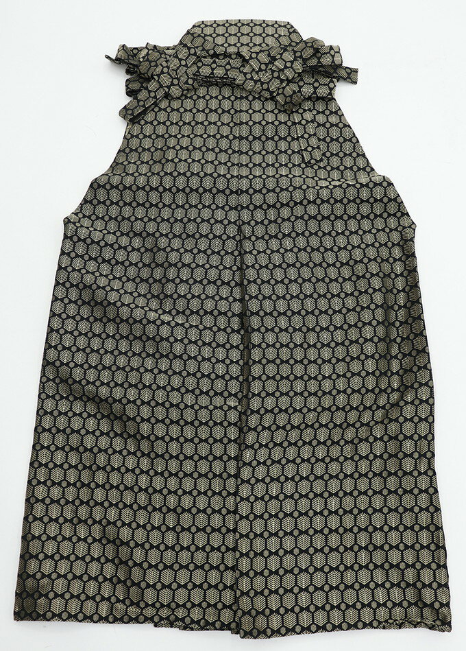 ◇男性袴【中古】ポリエステル　金襴 柄入◆黒地×金　松葉柄　行燈